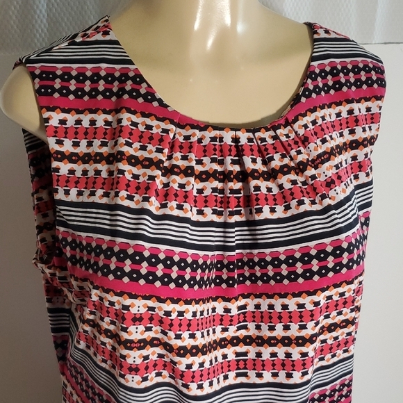 Calvin klein Sleeveless Pleated Blouse Striped Top XL Black White - Picture 2 of 9